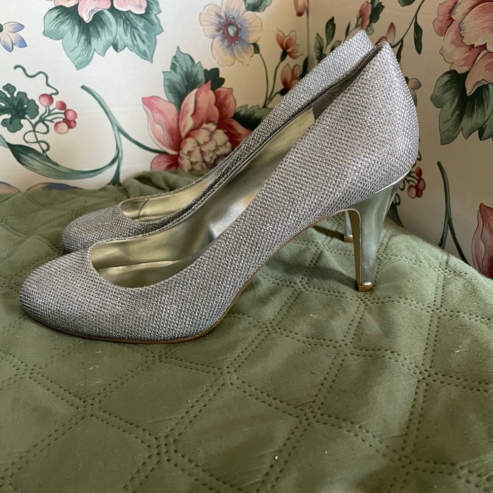 Style & Co Silver 3” Heels